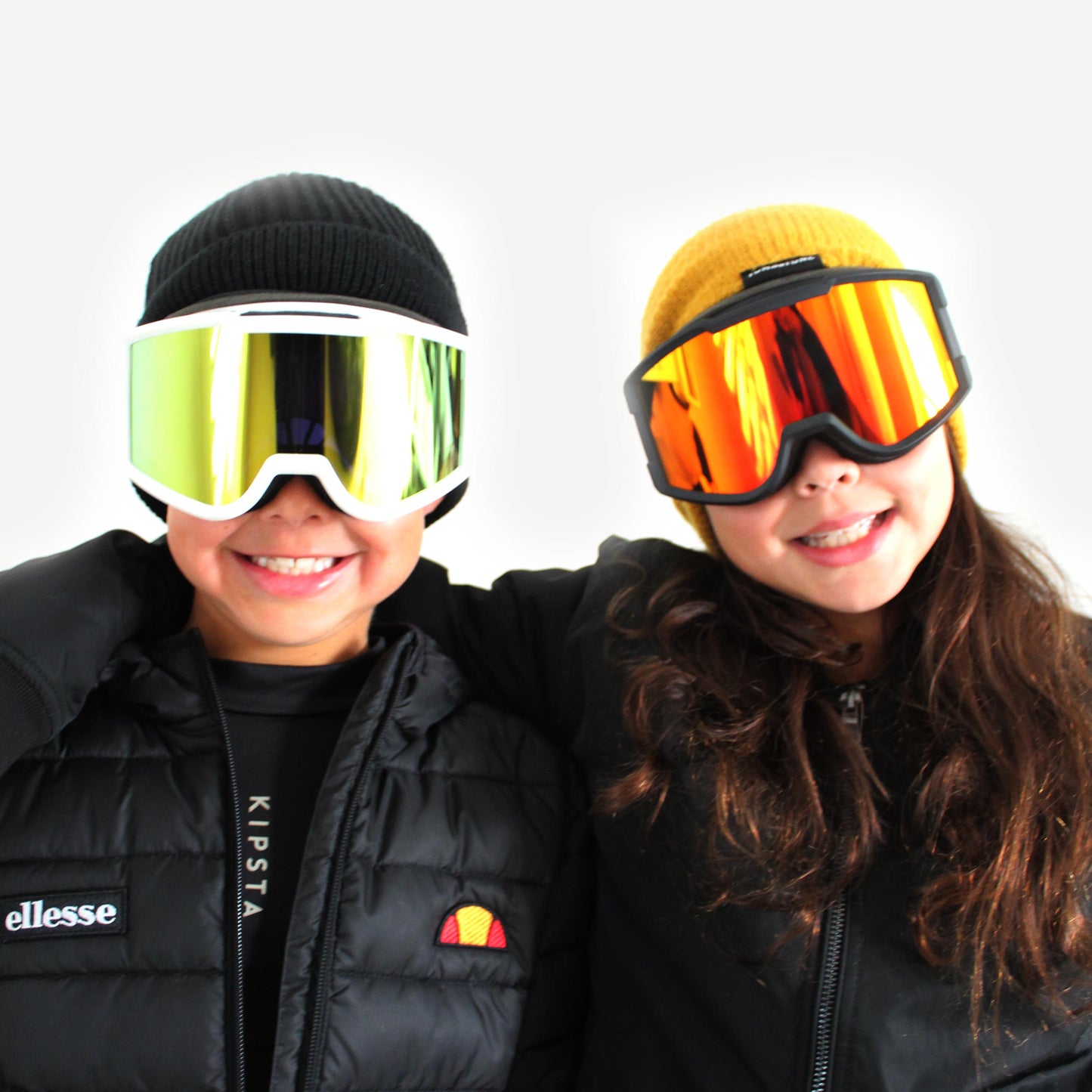 Groms Red/Black | Kids Snow Goggles